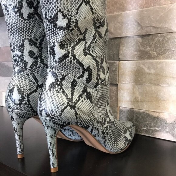 STEVE MADDEN Kinga Knee High BooT - Picture 4 of 6